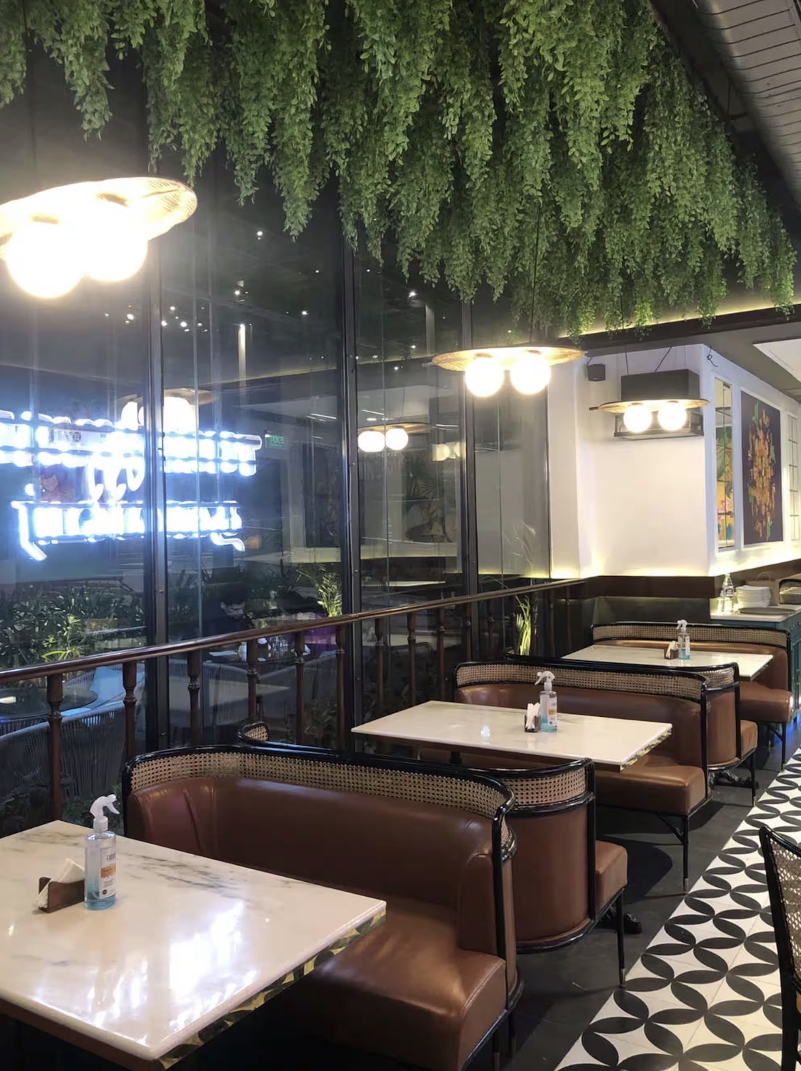 Thalivar sec-65 gurugram world mark interior